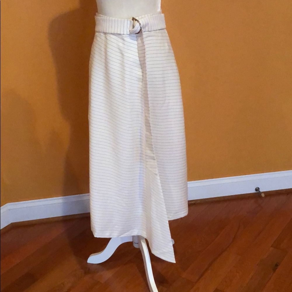 Isabel Garcia skirt